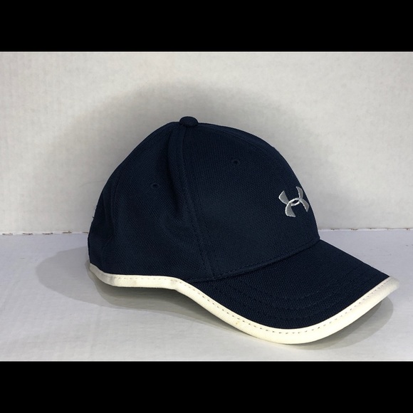 Under Armour Cap - Picture 2 of 5
